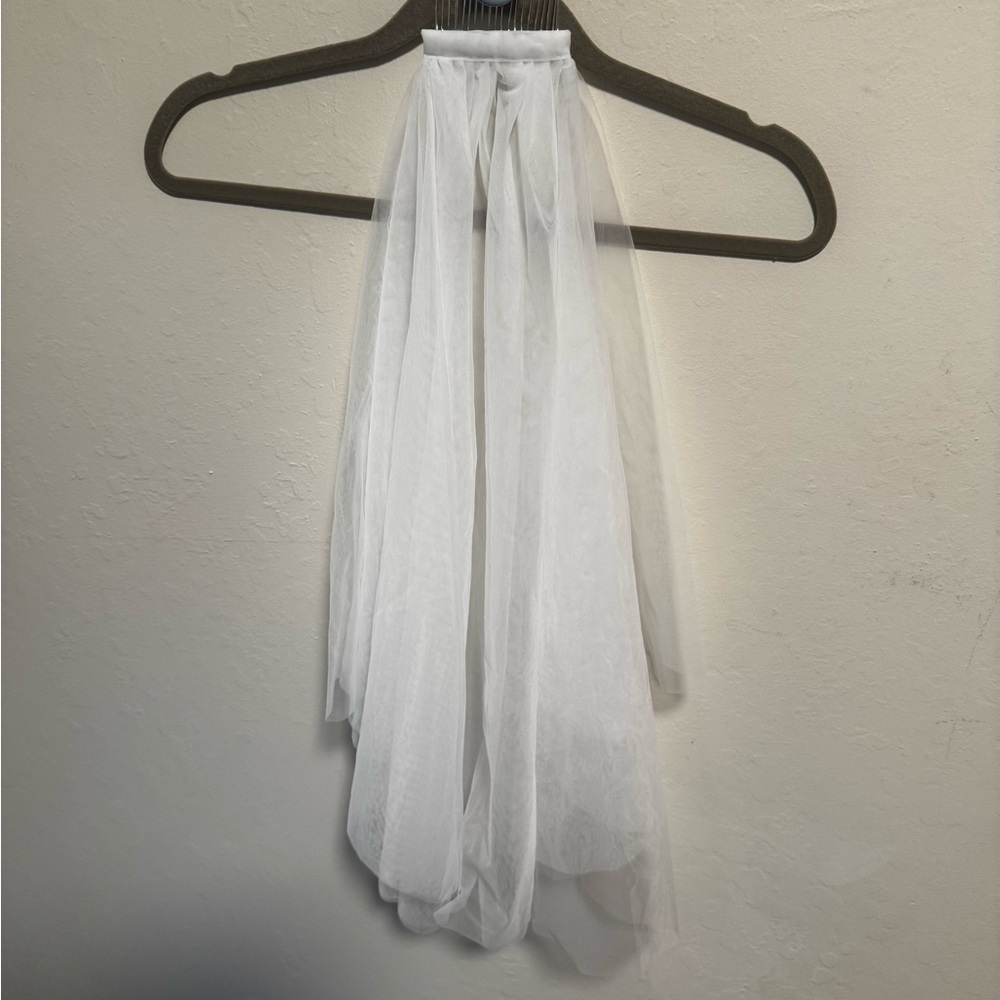 Elegant White Bridal Veil